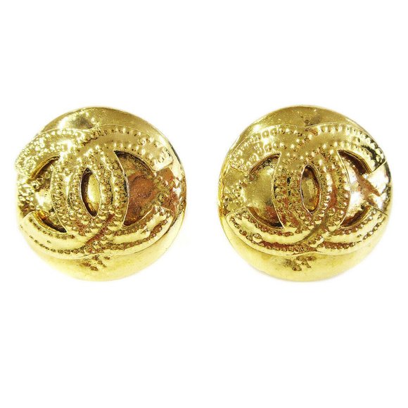 CHANEL CC Logos Button Motif Earrings Gold-Tone - Picture 1 of 4